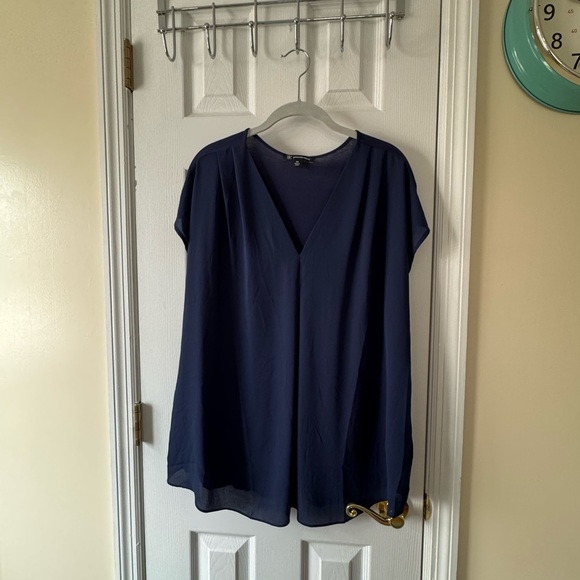 INC International Concepts inverted pleat blouse - Picture 1 of 3